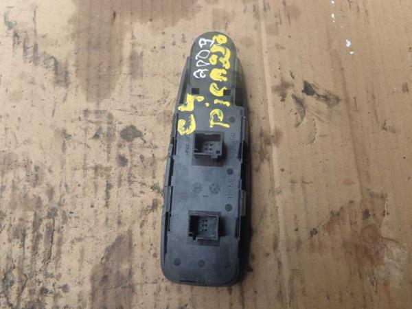 BOUTON LEVE VITRE CITROEN C4 PICASSO (4VITRES) - Vue 2